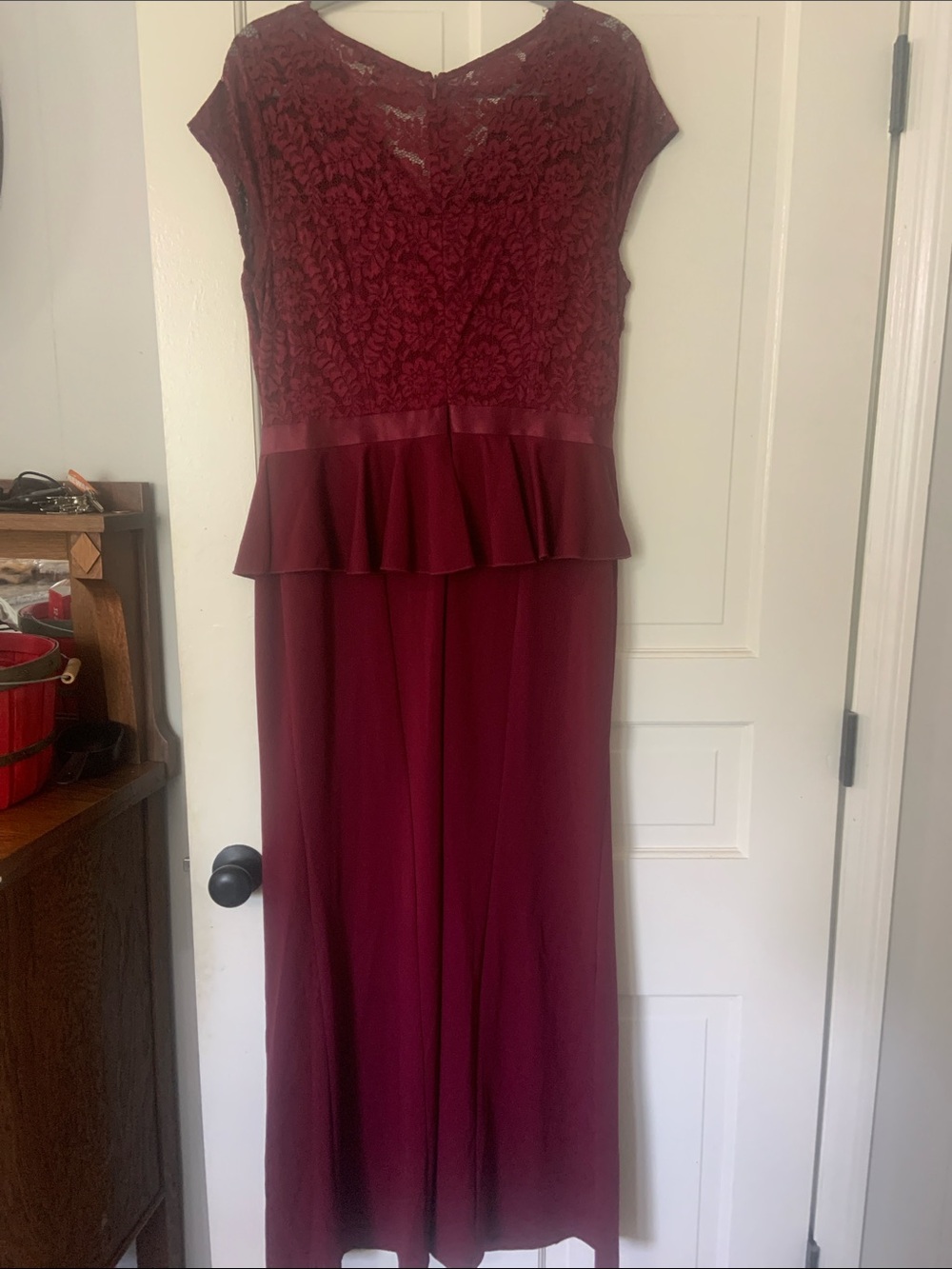 Miusol Burgundy Lace Peplum Maxi Dress - Picture 4 of 5